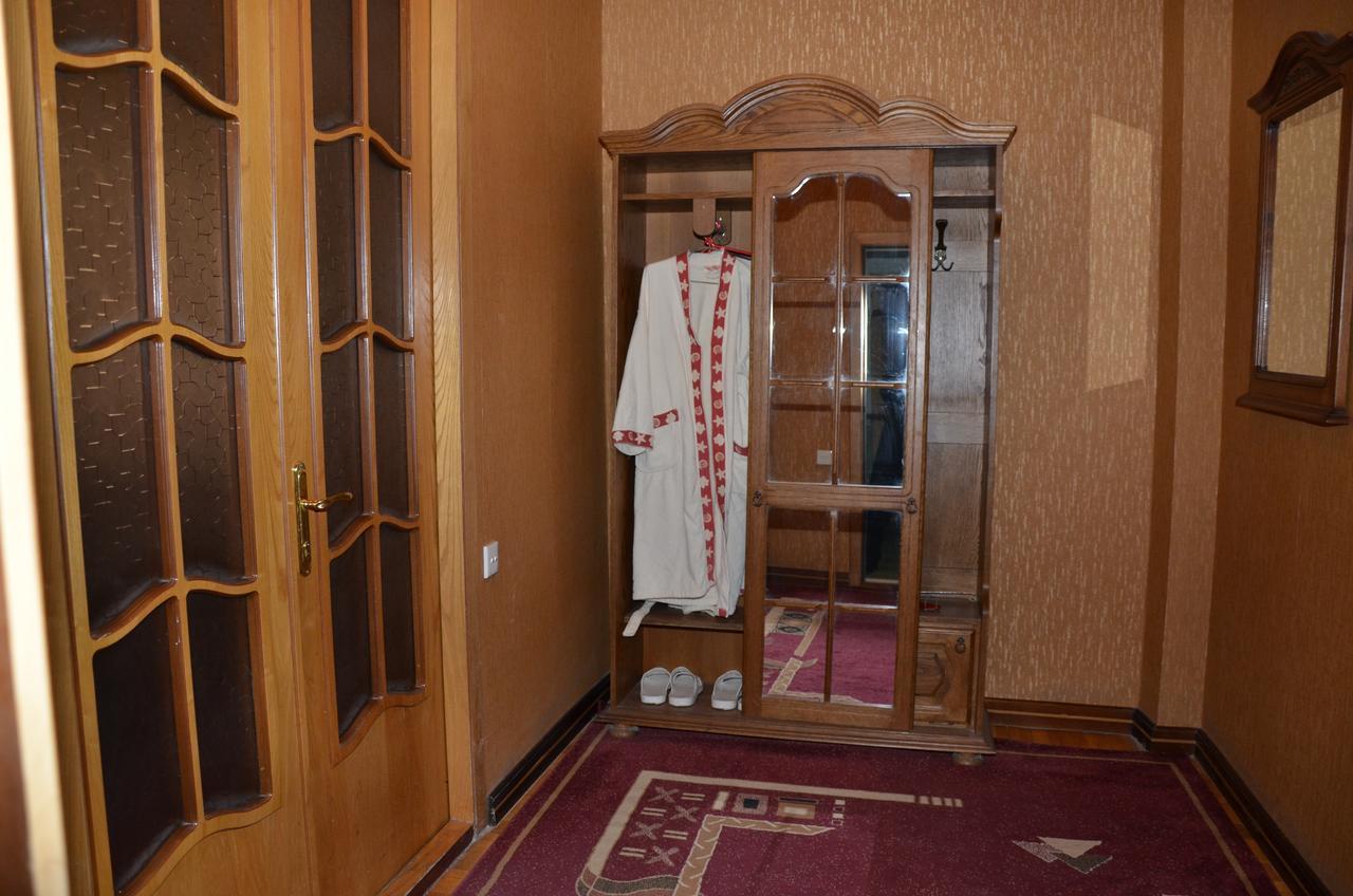 Ganja Hotel Zewnętrze zdjęcie